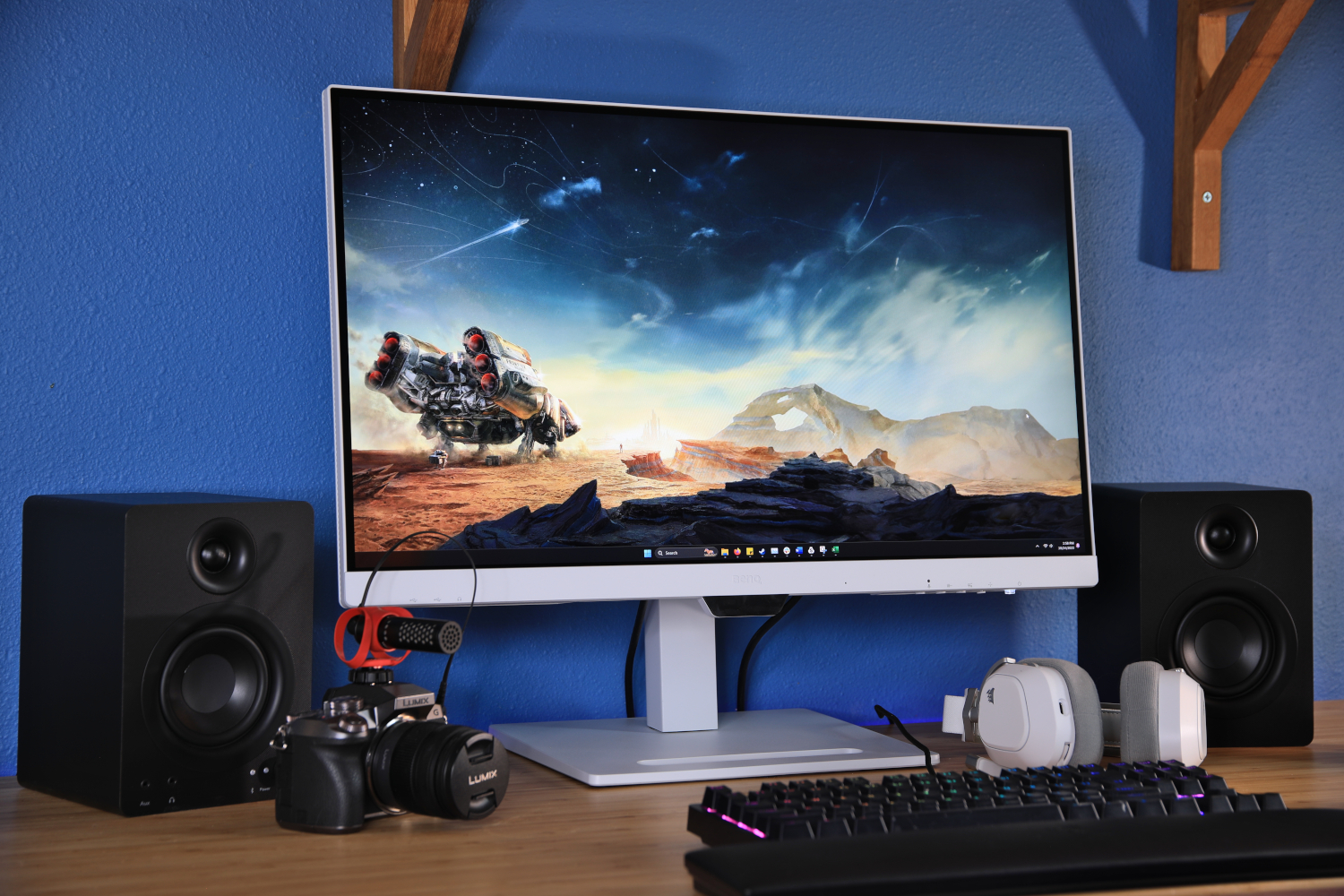 BenQ GW2790QT - Best budget USB-C monitor